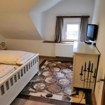 Ferienhaus-dreimueller-am-ursprung-des-eifelkrimis